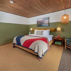 Hotel Station House South Tahoe, By Oliver, South Lake Tahoe